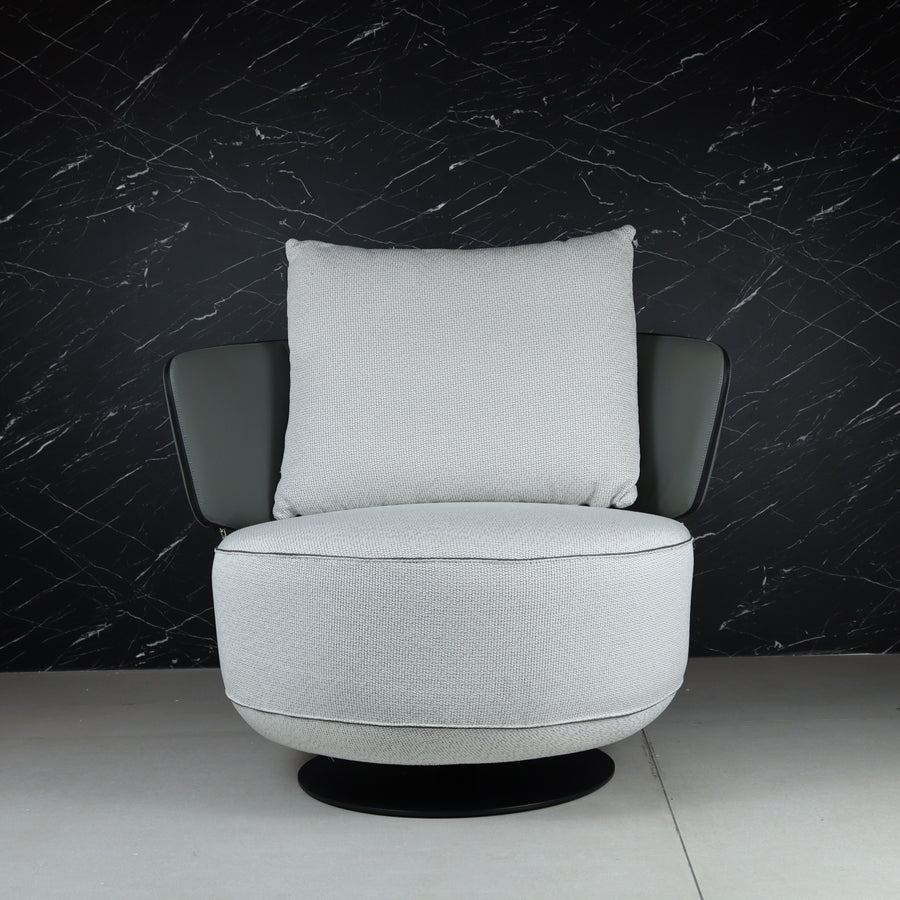 Manhattan Swivel Chair