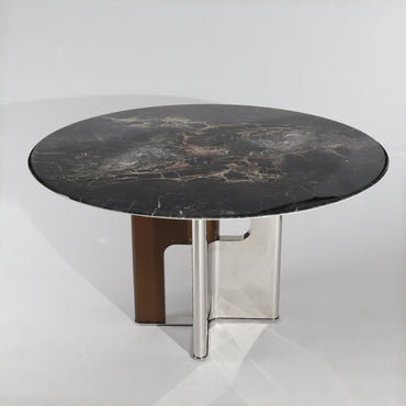 Morbido Dining Table