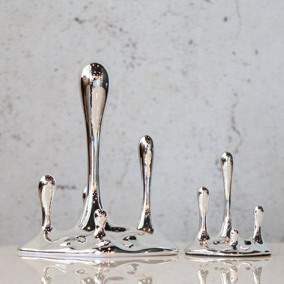 A Pair of Droplet Stands (H:23.5 & H:12.5) - Avenue39A Pair of Droplet Stands (H:23.5 & H:12.5)Avenue39Avenue39A Pair of Droplet Stands (H:23.5 & H:12.5)