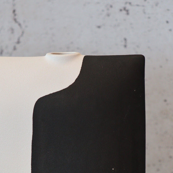 Abstract Essence - Avenue39Abstract EssenceAvenue39Avenue39Abstract Essence